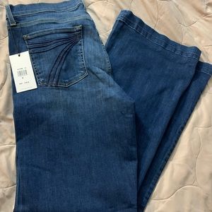 7 for all mankind Dojo in Echo Lake